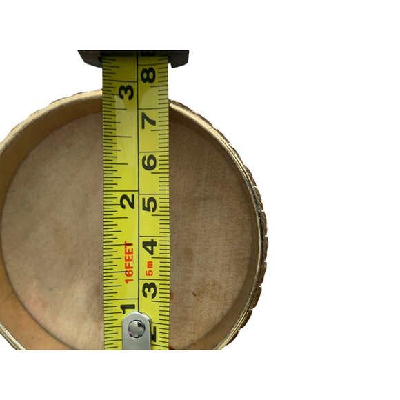 🍒 2/$20 🍒 Vintage White and Gold Leaf Pattern Bangle Bracelet - Picture 4 of 5